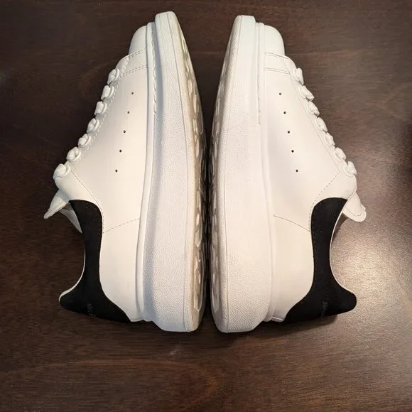 Alexander McQueen Women's Oversized Sneakers - Picture 5 of 7